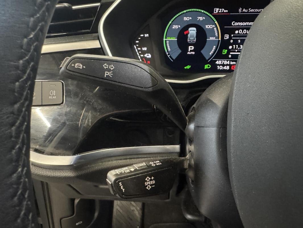 Audi Q3 - Photo 19