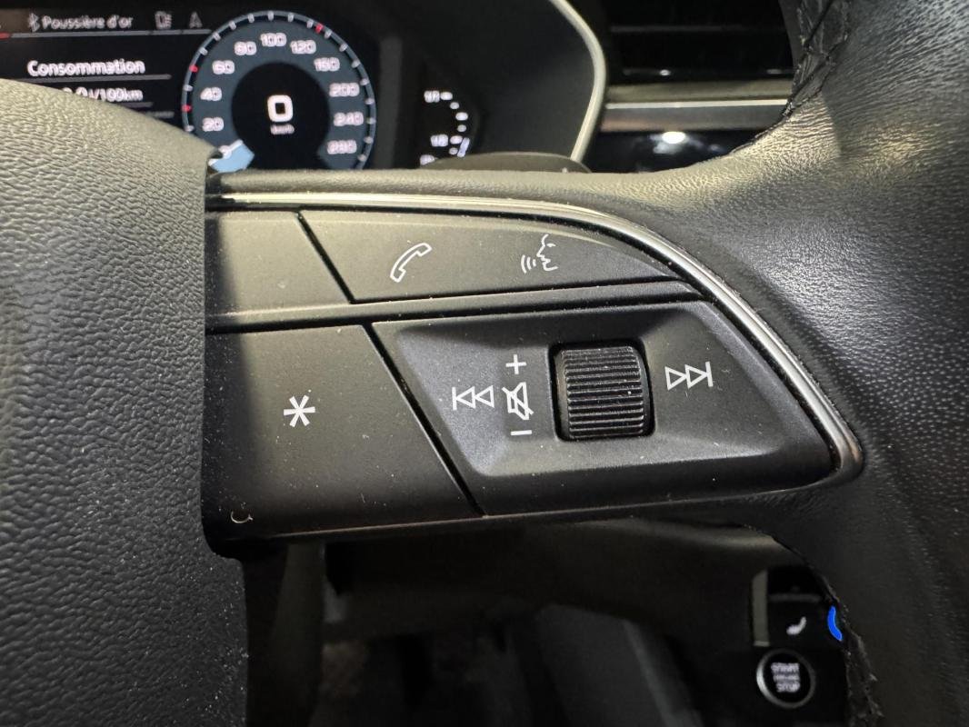 Audi Q3 - Photo 22