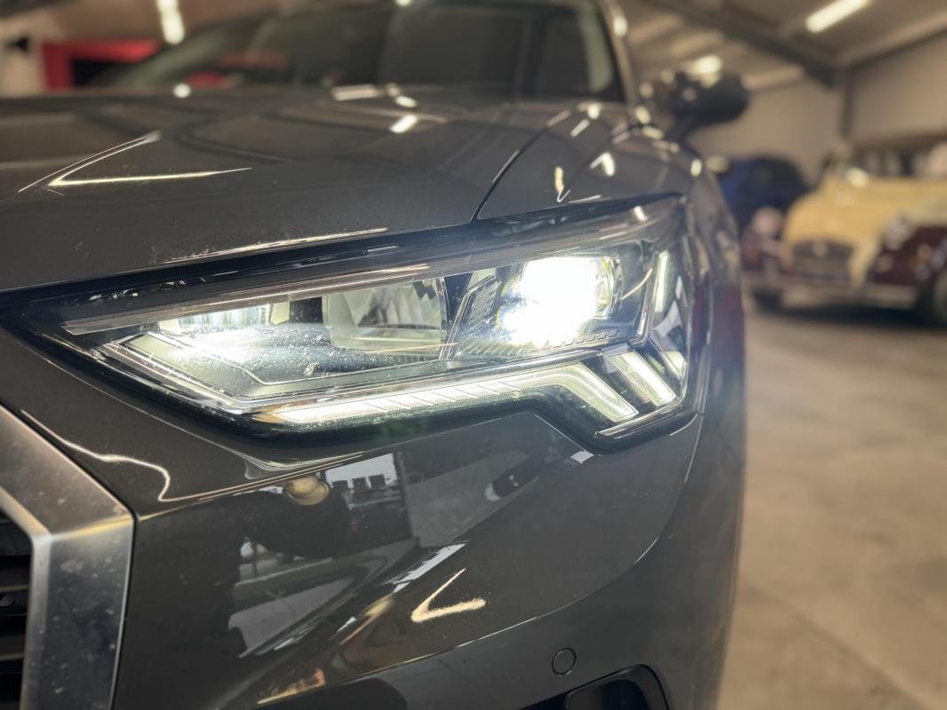 Audi Q3 - Photo 29