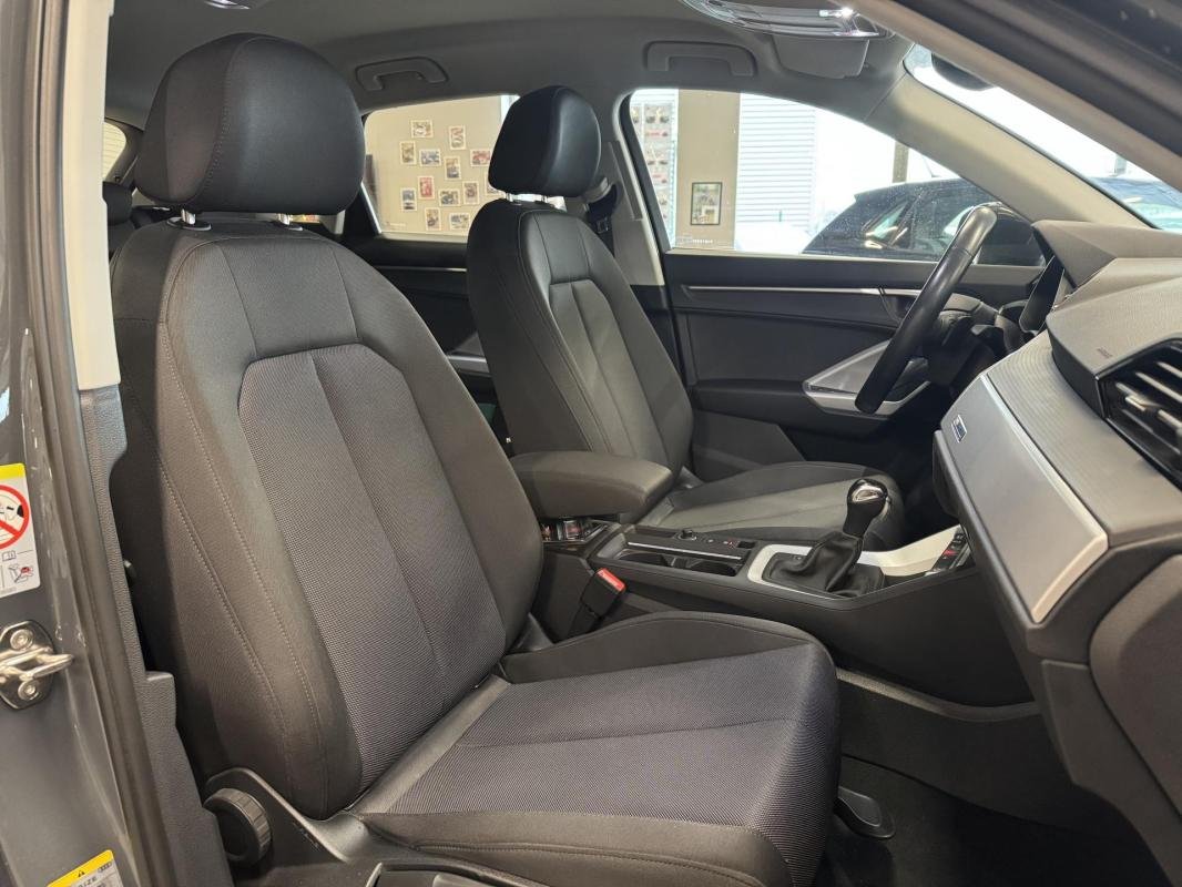 Audi Q3 - Photo 9