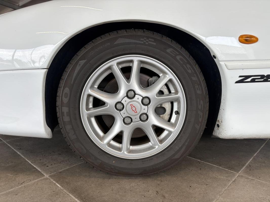 Chevrolet Camaro - Photo 10