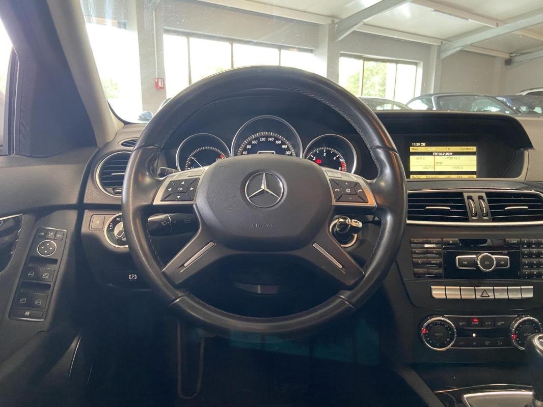 Mercedes Classe C - Photo 23