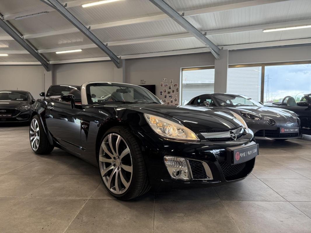 Opel GT - Photo 2