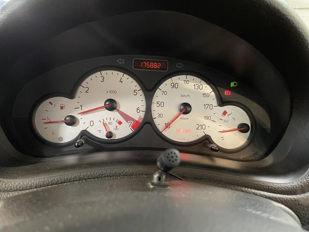 Peugeot 206 - Photo 17