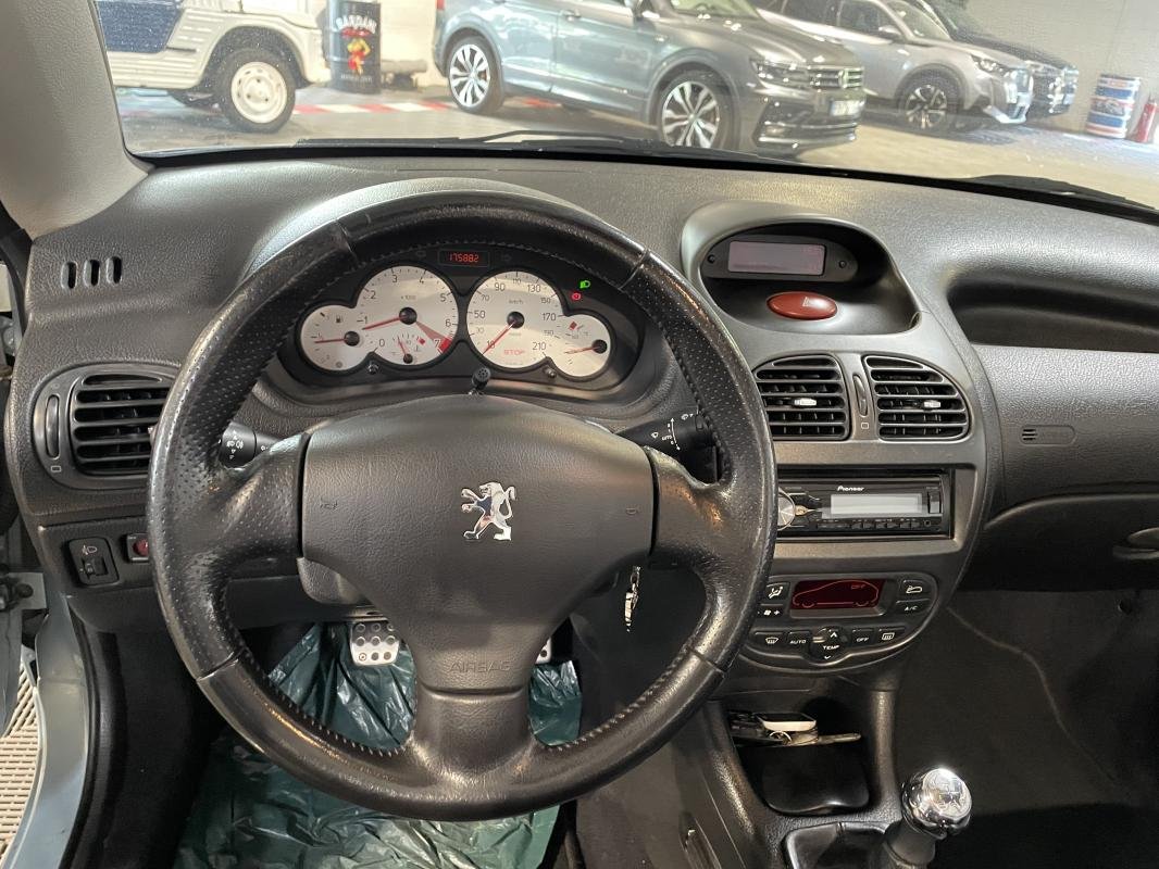 Peugeot 206 - Photo 18