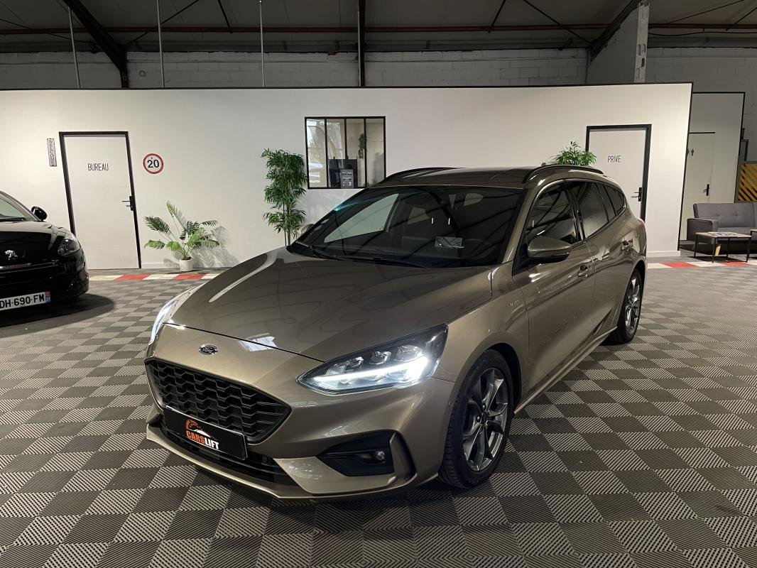 Ford Focus - Photo 1