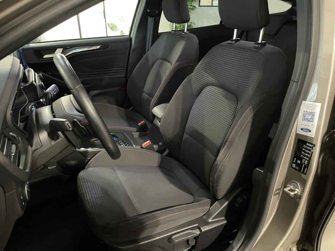 Ford Focus - Photo 15
