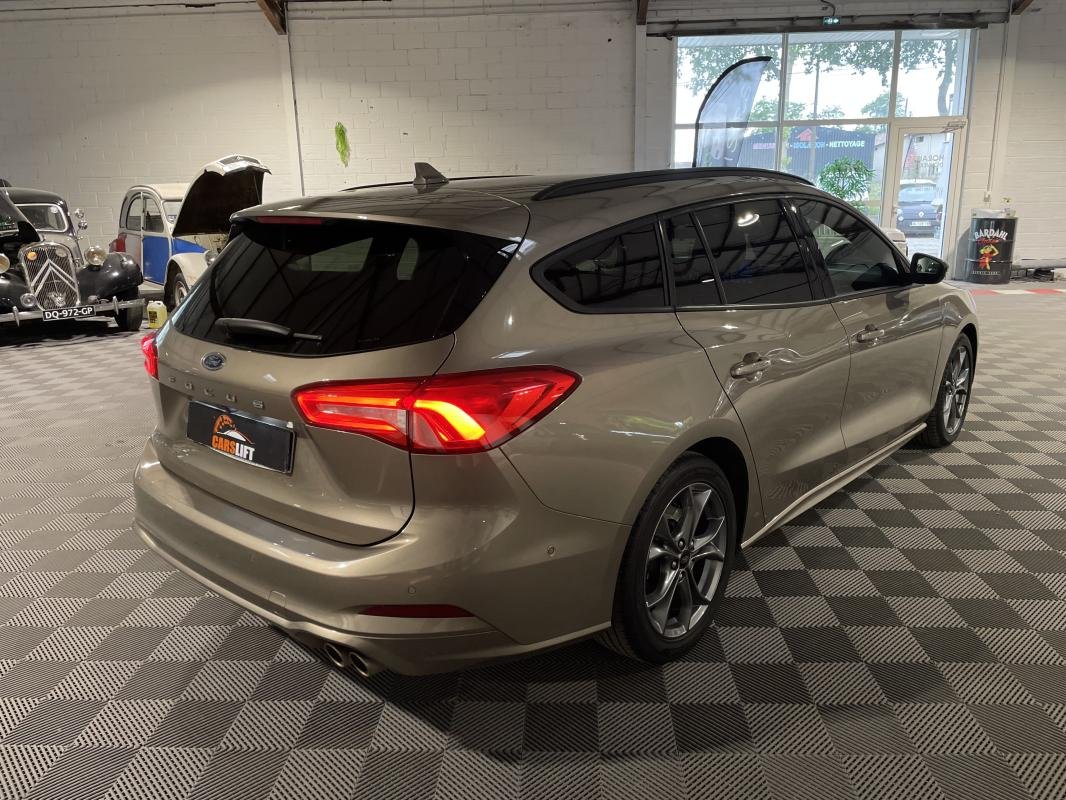 Ford Focus - Photo 5