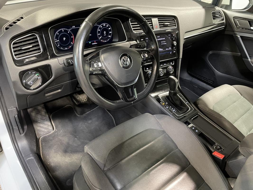 Volkswagen Golf - Photo 13