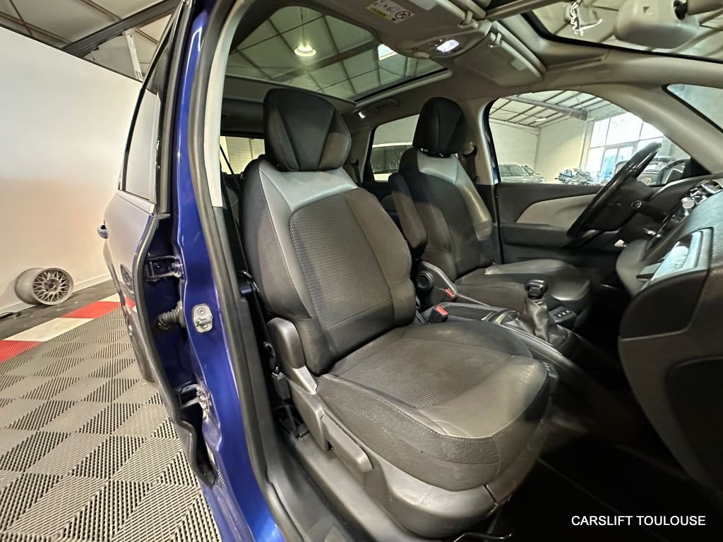 Citroën c4 spacetourer - Photo 15