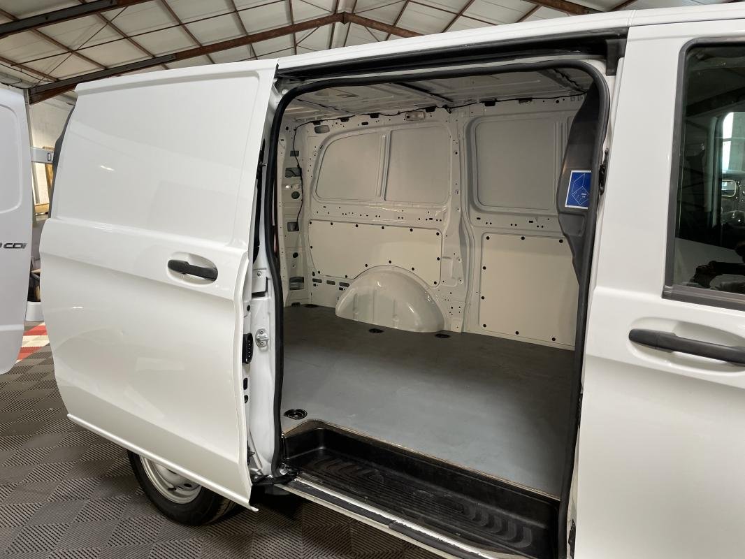 Mercedes Vito - Photo 23