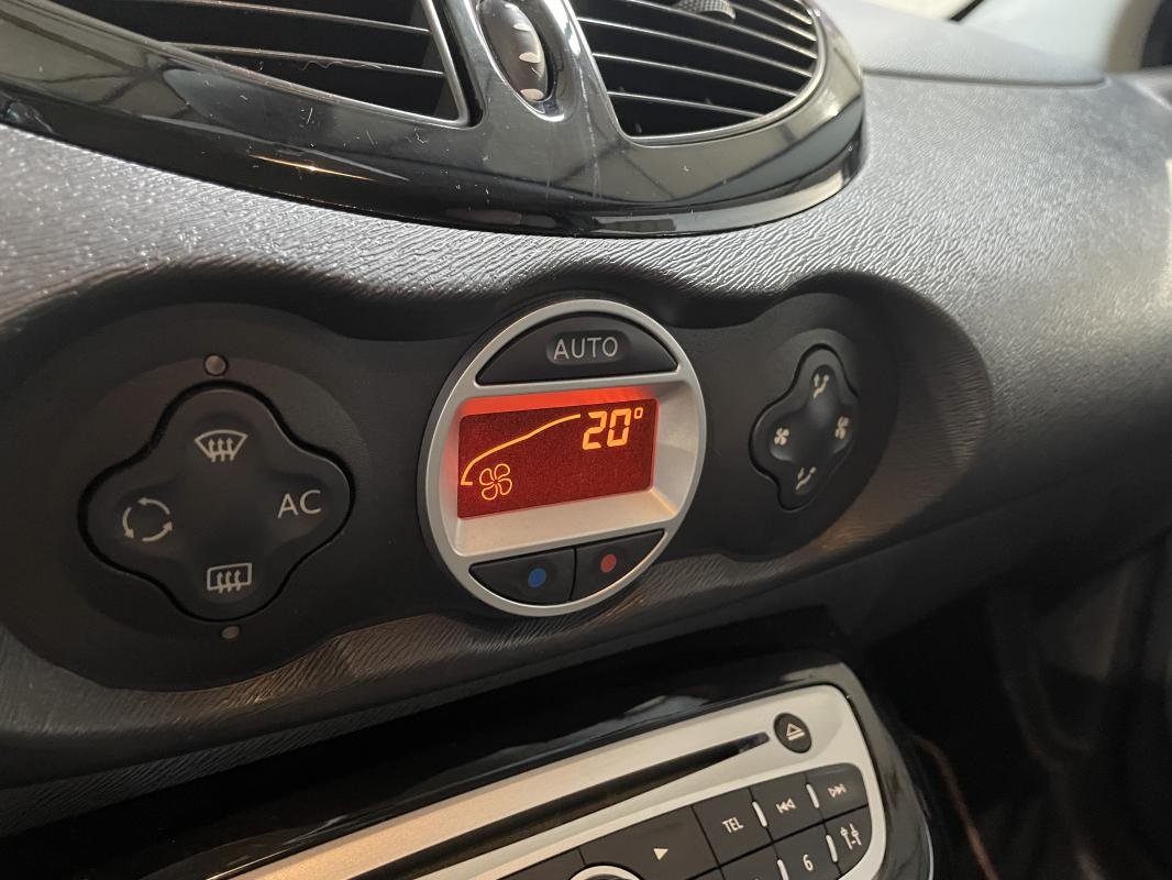 Renault Twingo - Photo 17
