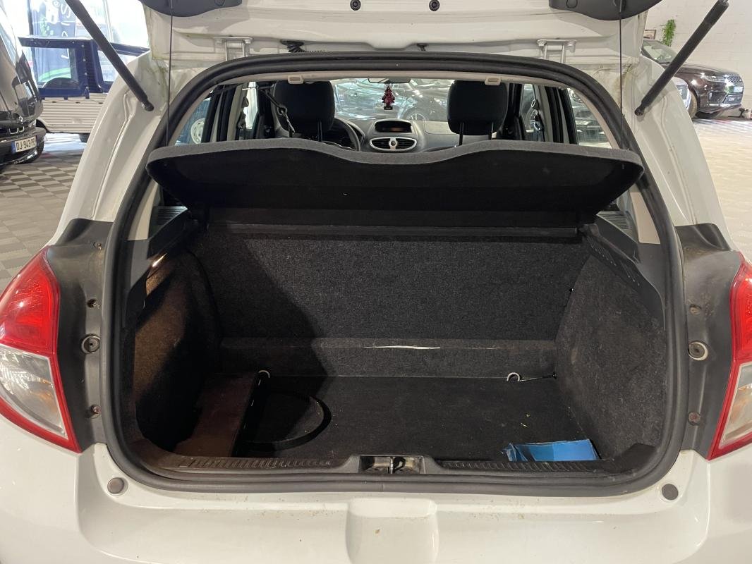 Renault Clio - Photo 16