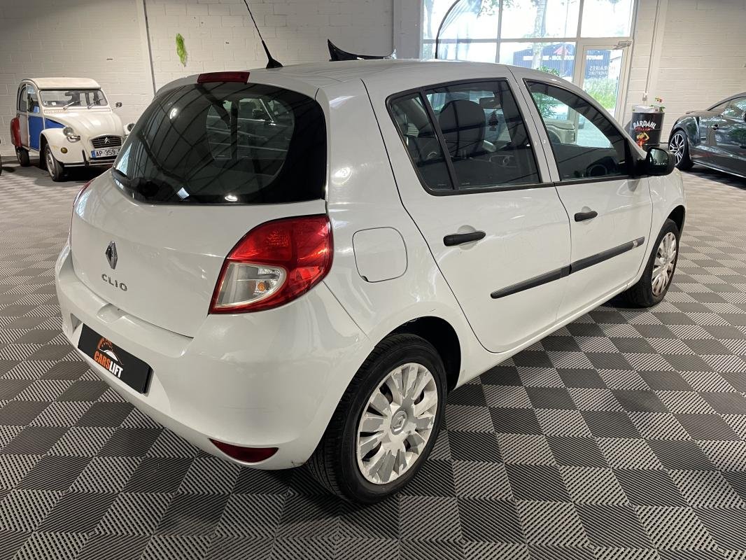 Renault Clio - Photo 7