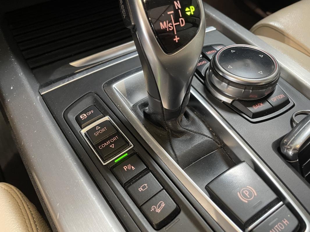 BMW X5 - Photo 16