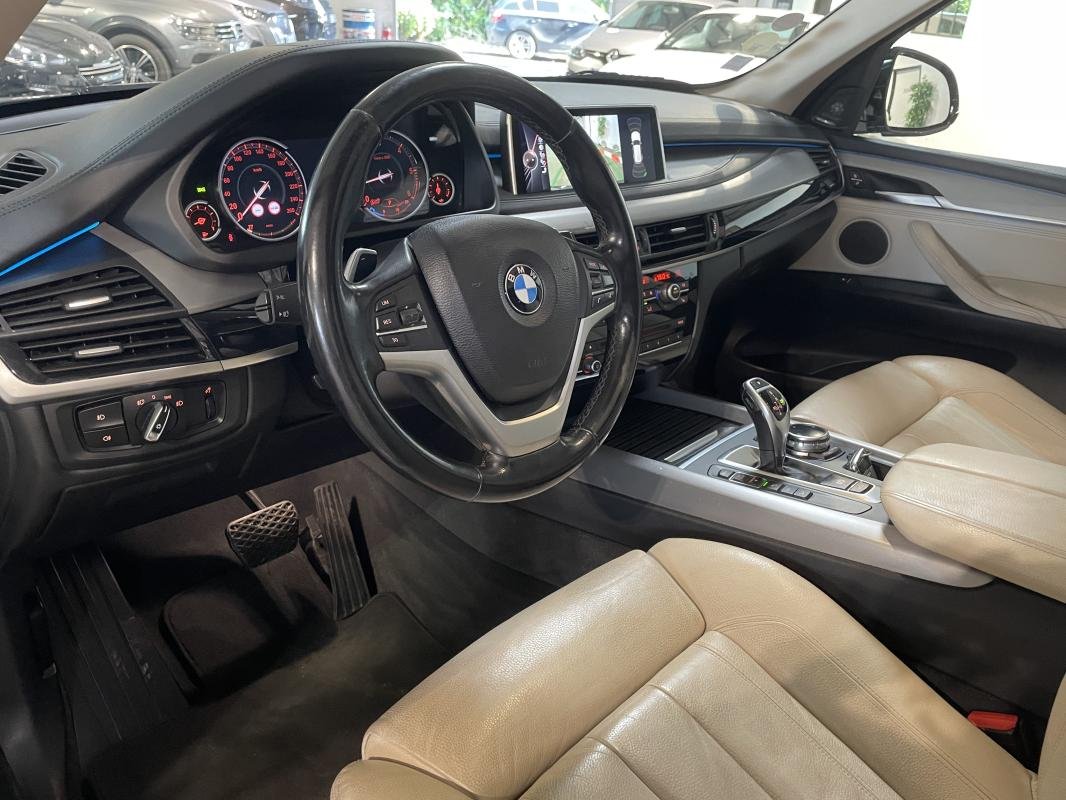 BMW X5 - Photo 17