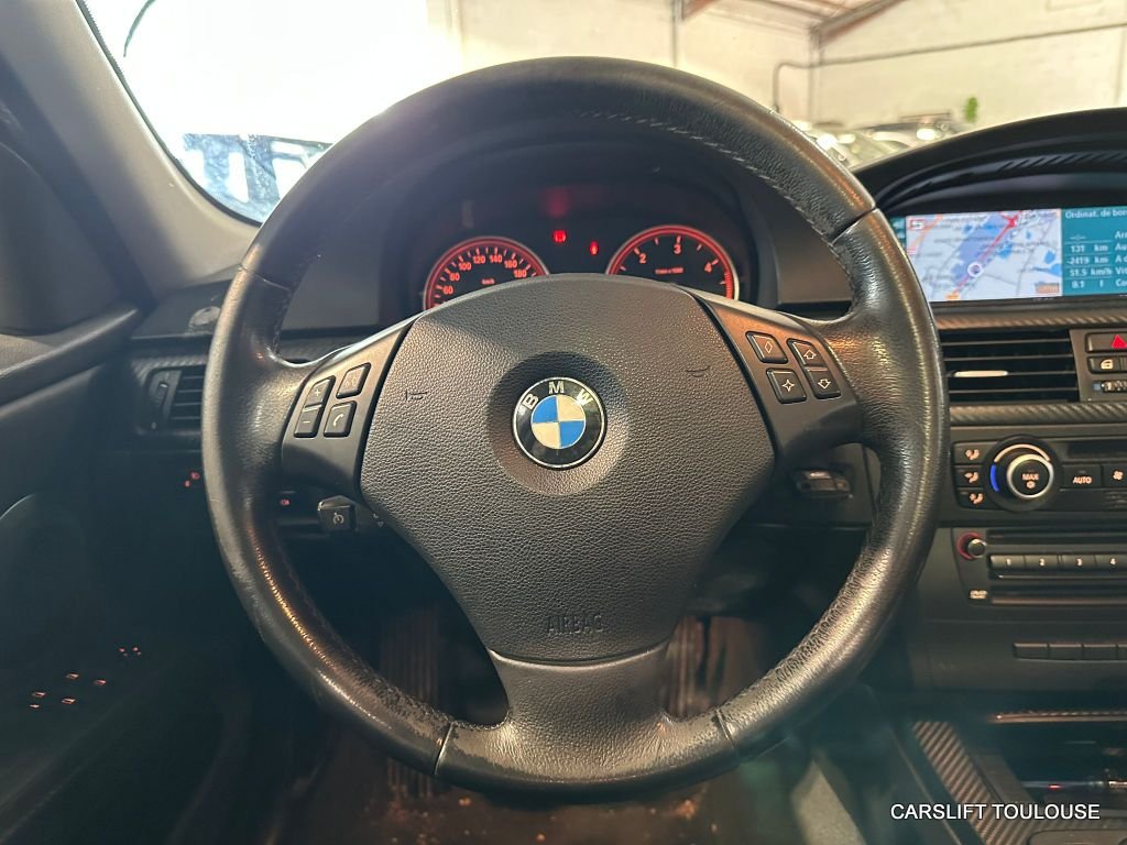BMW Série 3 - Photo 15