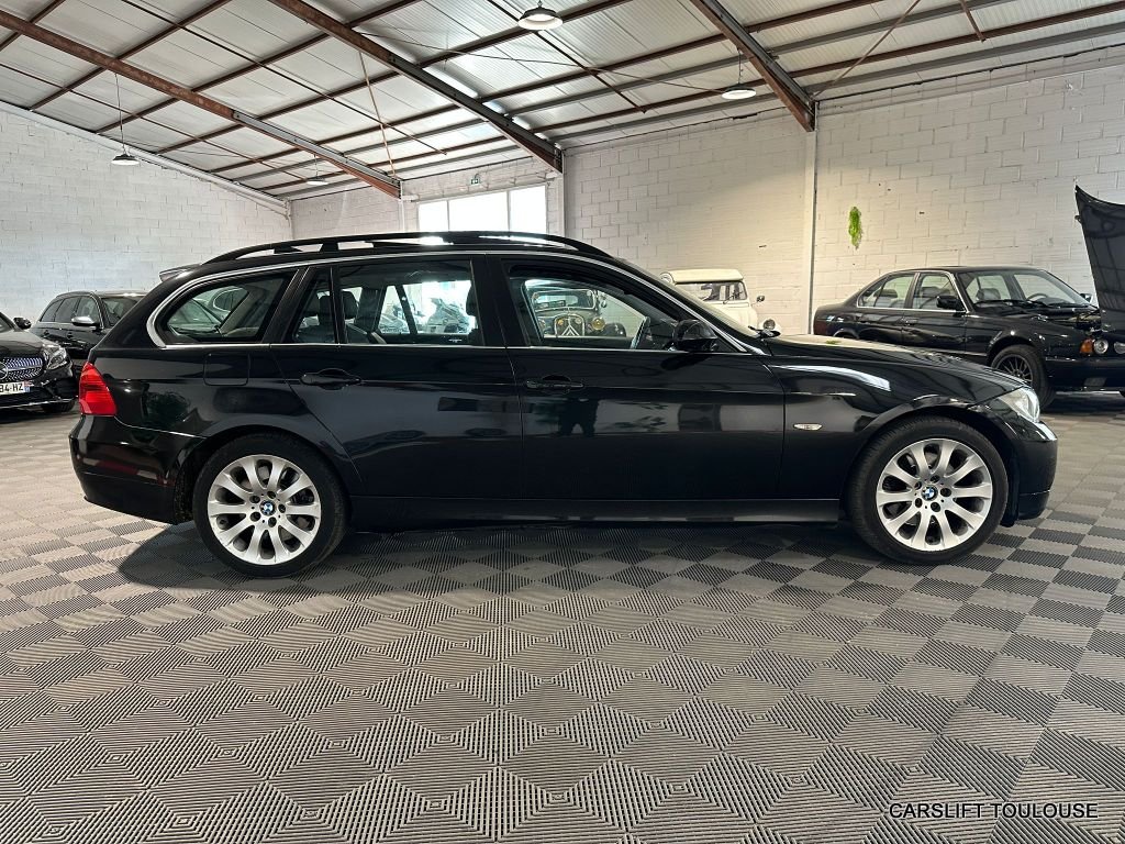 BMW Série 3 - Photo 4