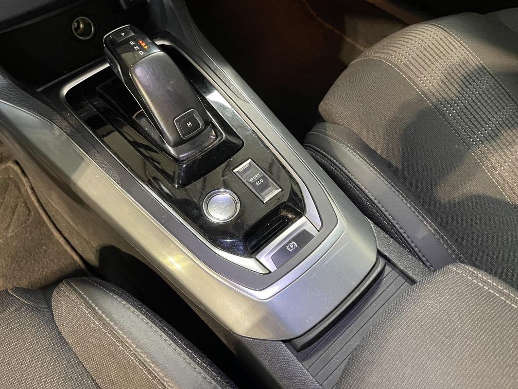 Peugeot 308 - Photo 17