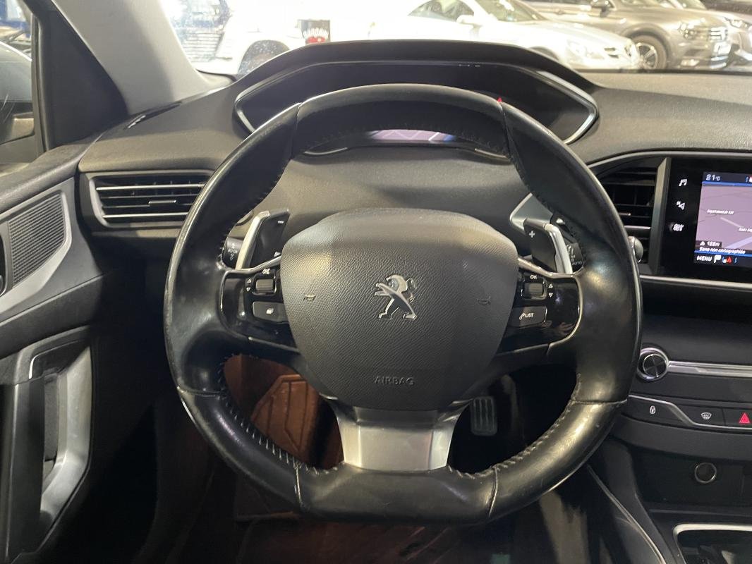 Peugeot 308 - Photo 20