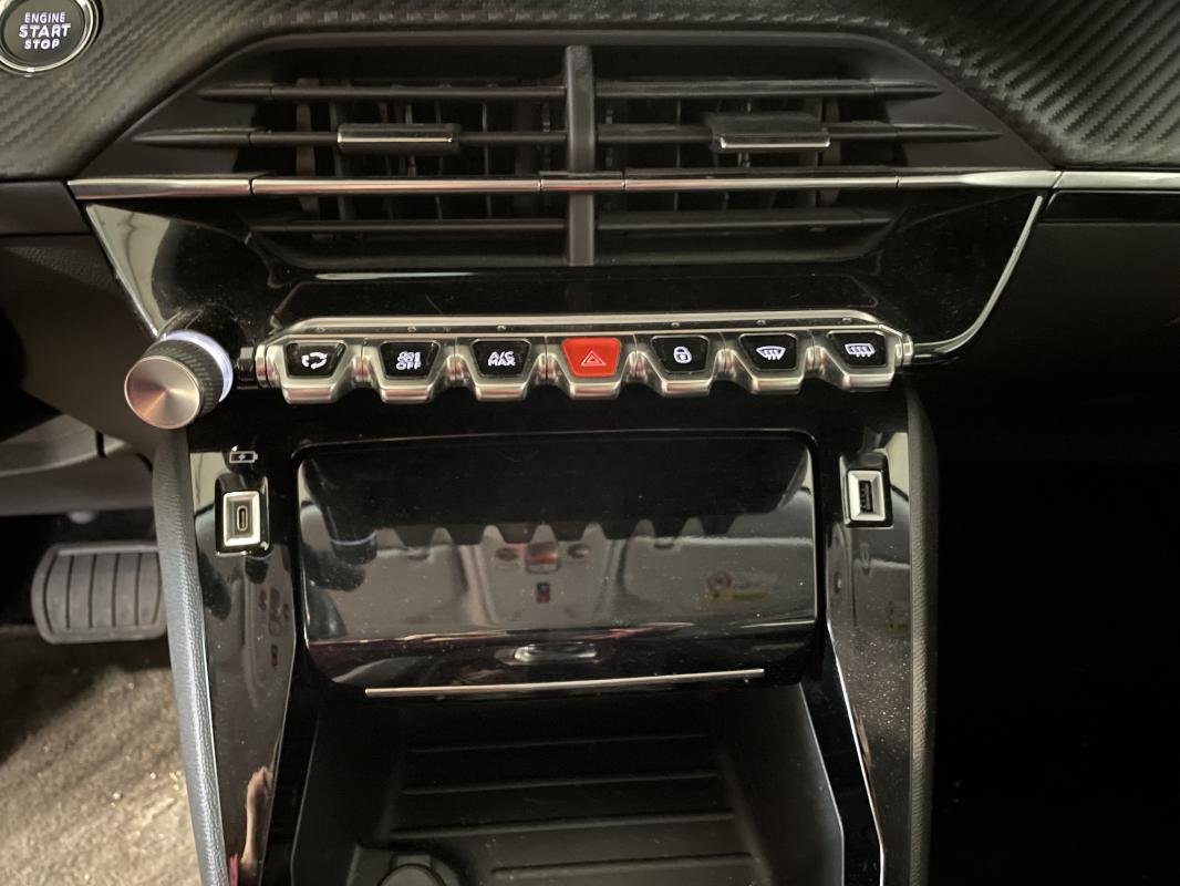 Peugeot 2008 - Photo 21