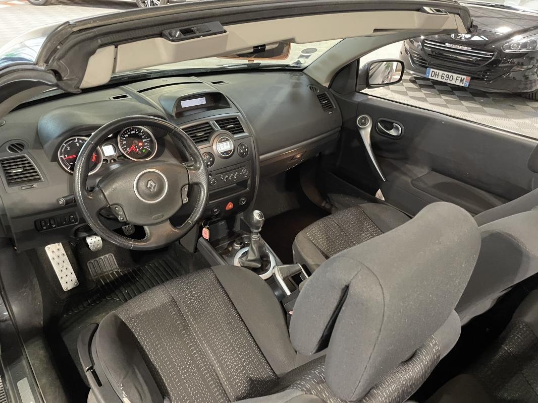 Renault Mégane - Photo 11