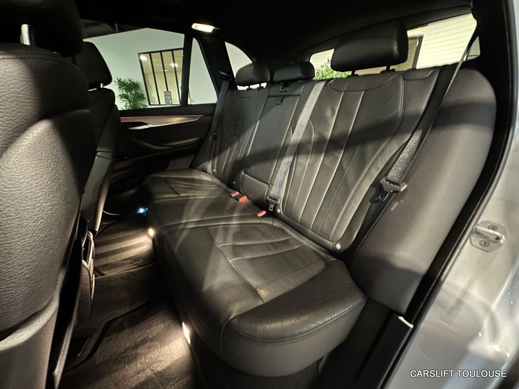 BMW X5 - Photo 14