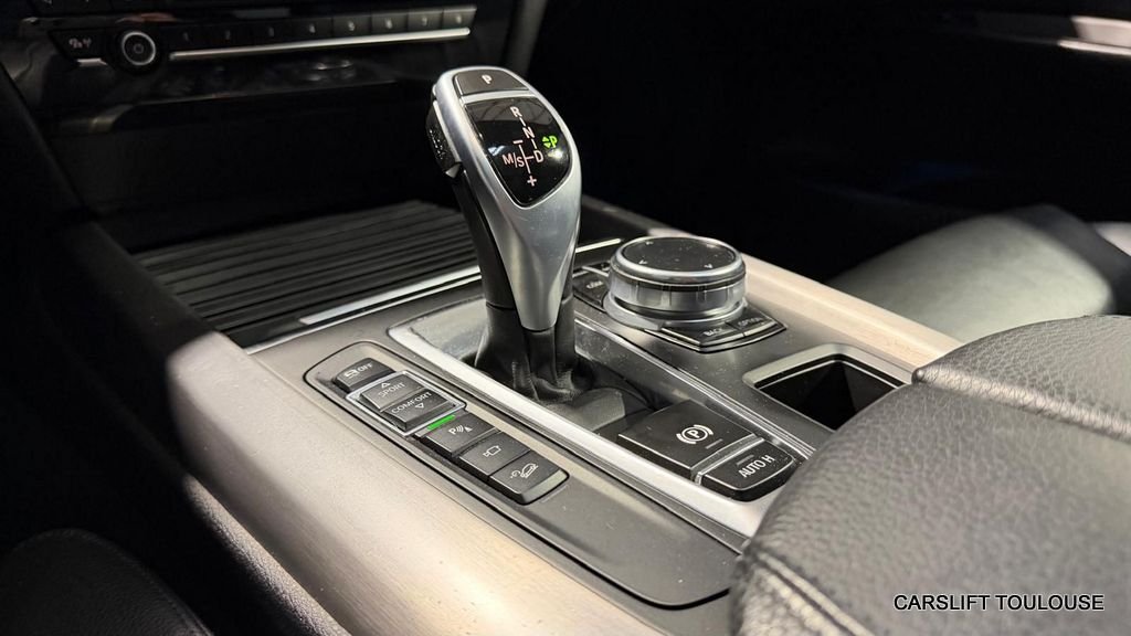 BMW X5 - Photo 26
