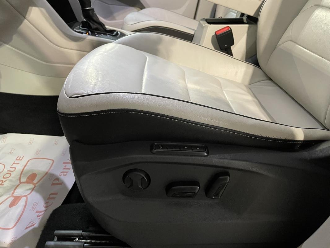 Volkswagen Tiguan - Photo 17