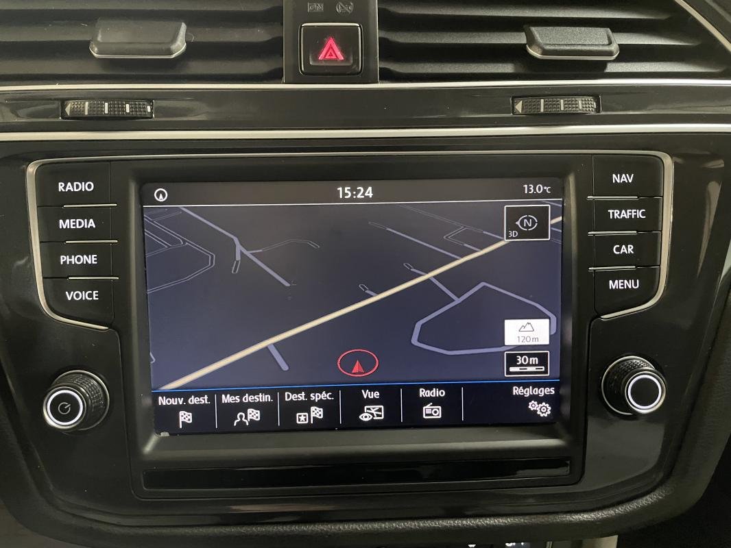Volkswagen Tiguan - Photo 25