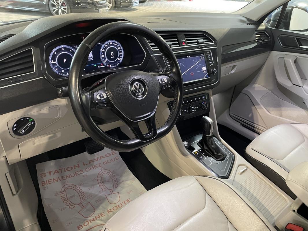 Volkswagen Tiguan - Photo 29
