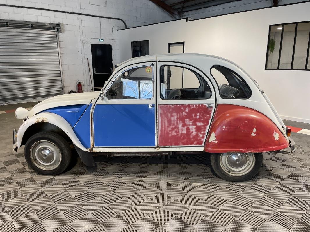 Citroën 2 CV - Photo 8