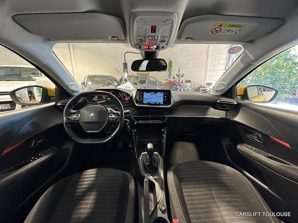 Peugeot 208 - Photo 10