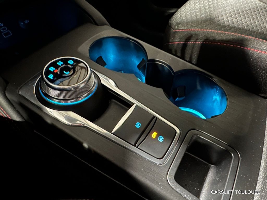 Ford Kuga - Photo 17