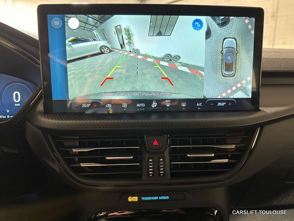 Ford Kuga - Photo 21