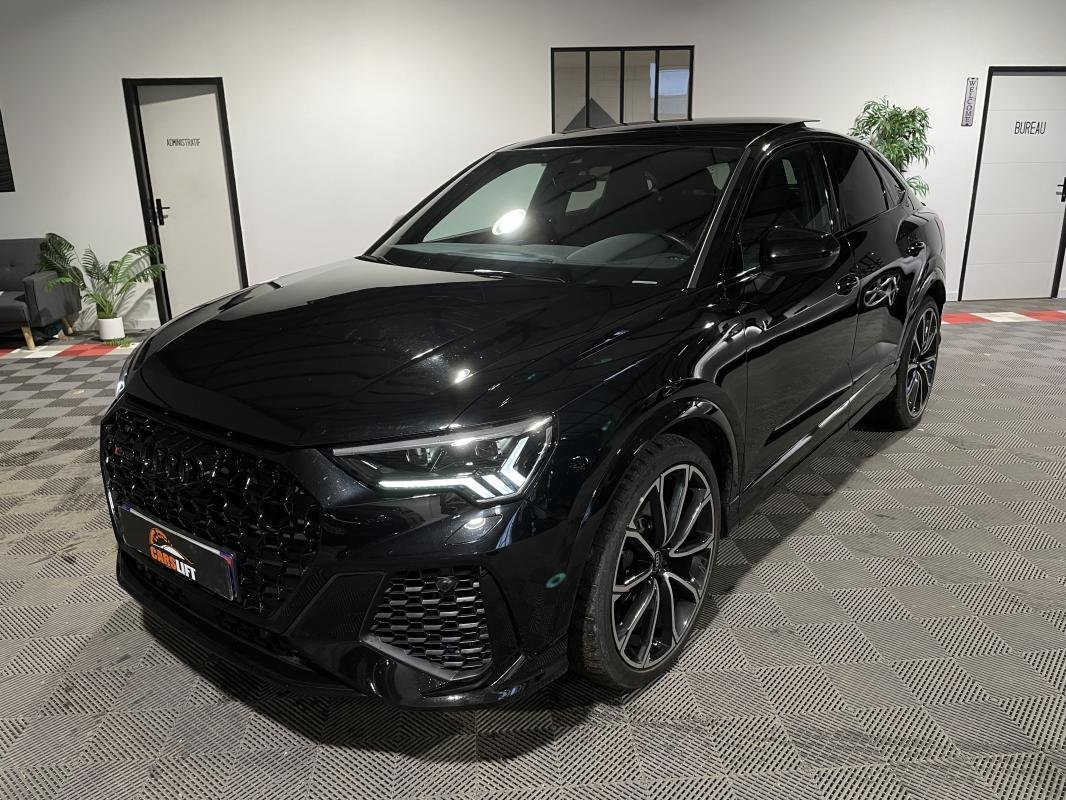 Audi RS Q3 - Photo 1