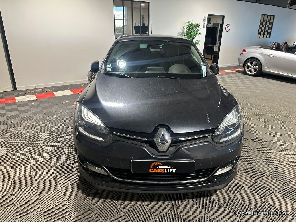 Renault Mégane - Photo 2