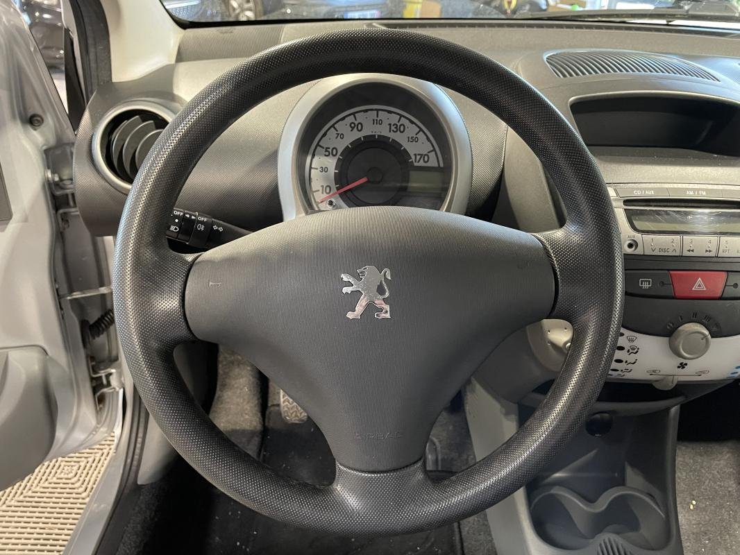 Peugeot 107 - Photo 12