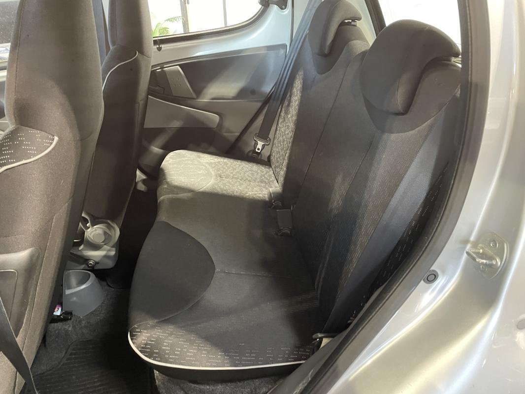 Peugeot 107 - Photo 18
