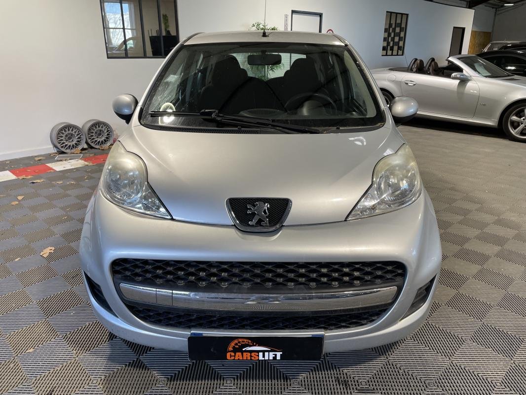 Peugeot 107 - Photo 2