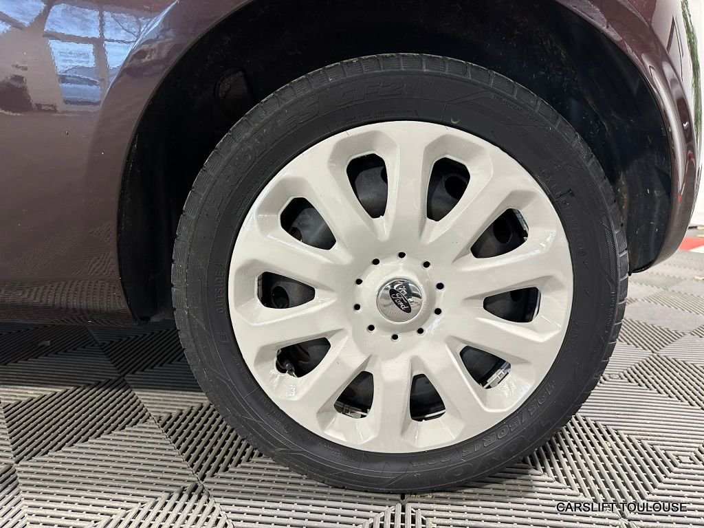 Ford Ka - Photo 17