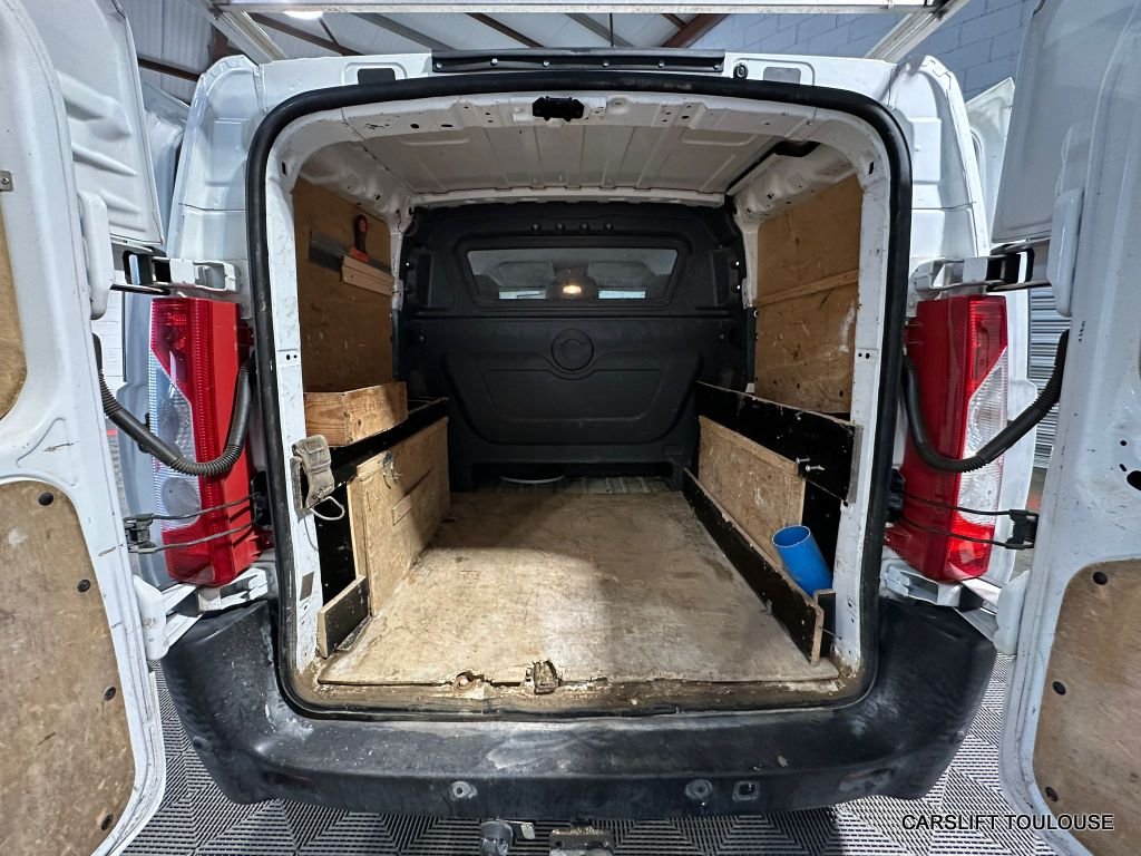 Citroën Jumpy - Photo 13