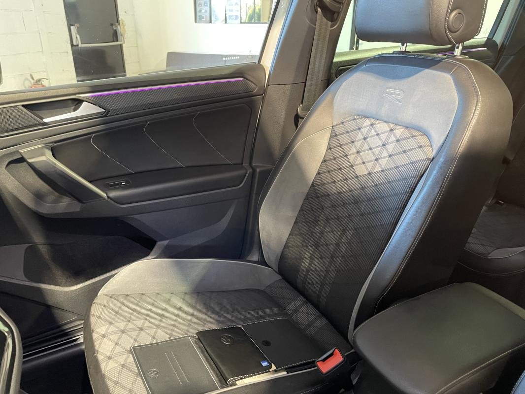 Volkswagen Tiguan - Photo 18