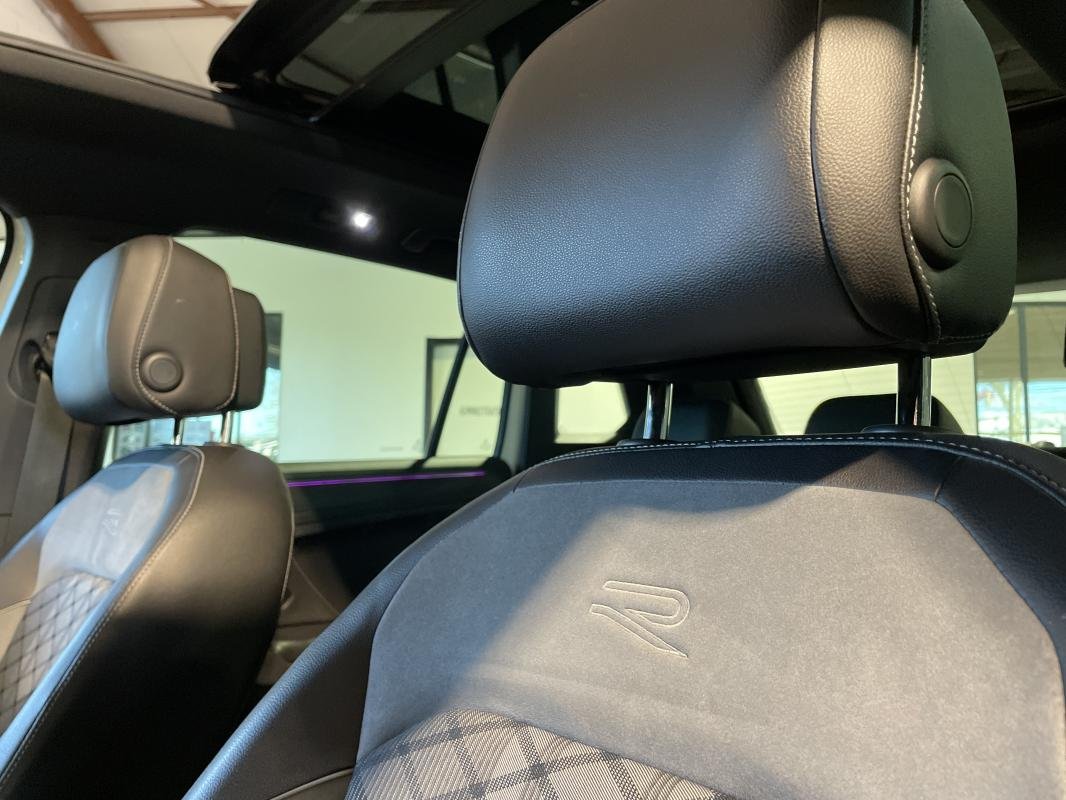 Volkswagen Tiguan - Photo 19