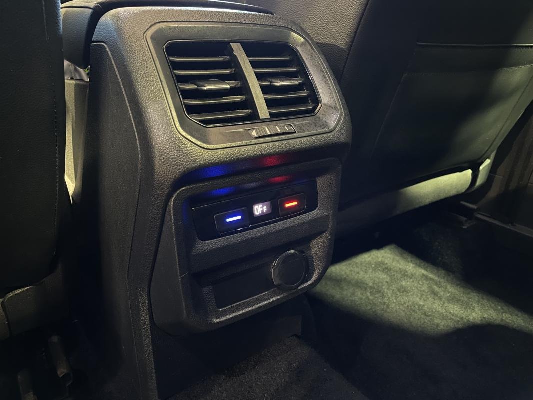 Volkswagen Tiguan - Photo 31