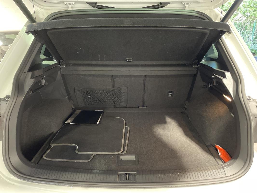 Volkswagen Tiguan - Photo 34