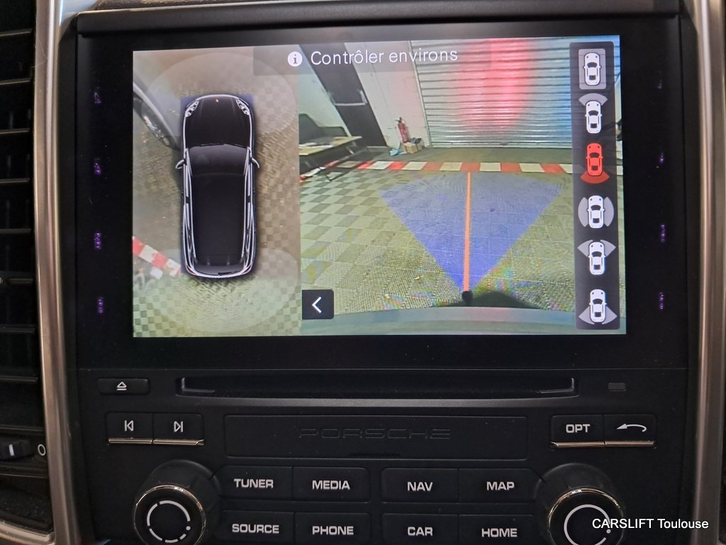 Porsche Cayenne - Photo 29