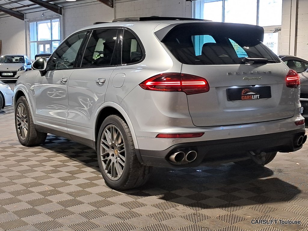 Porsche Cayenne - Photo 5