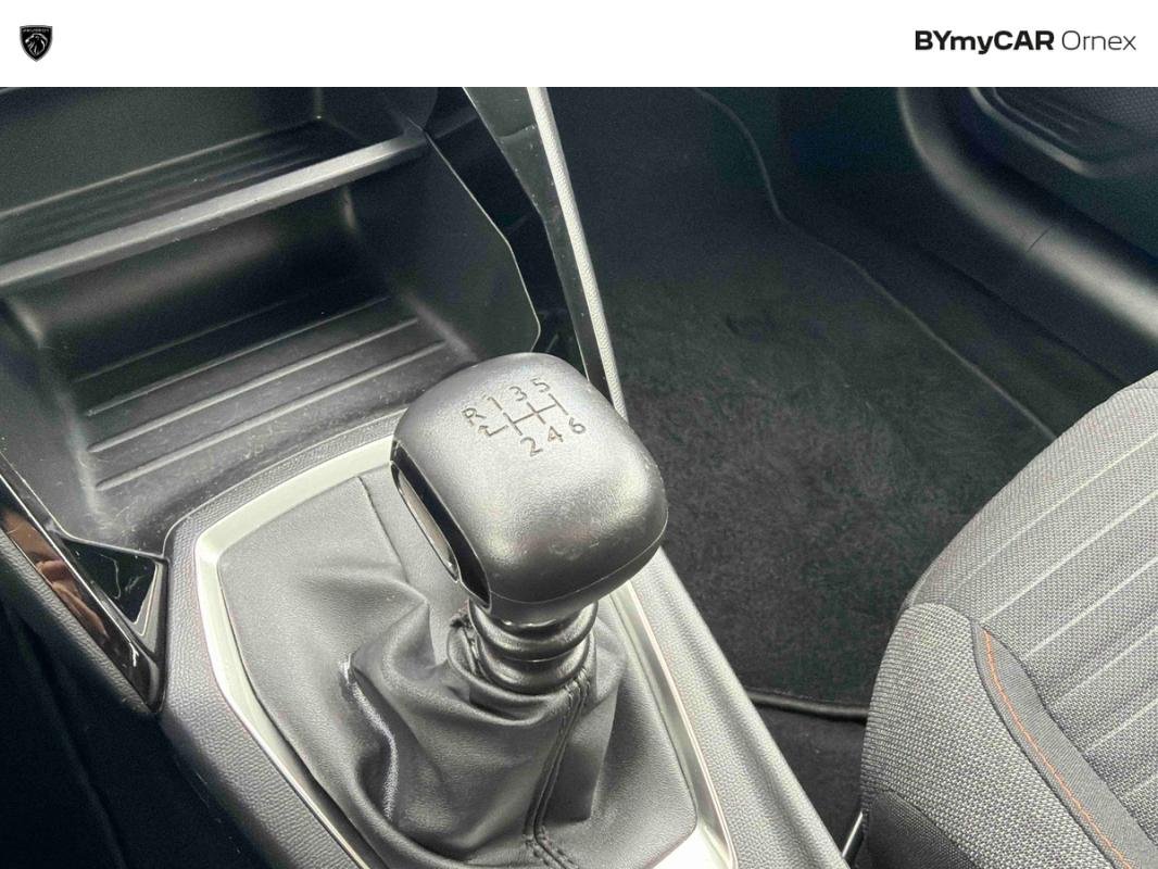 Peugeot 208 - Photo 19