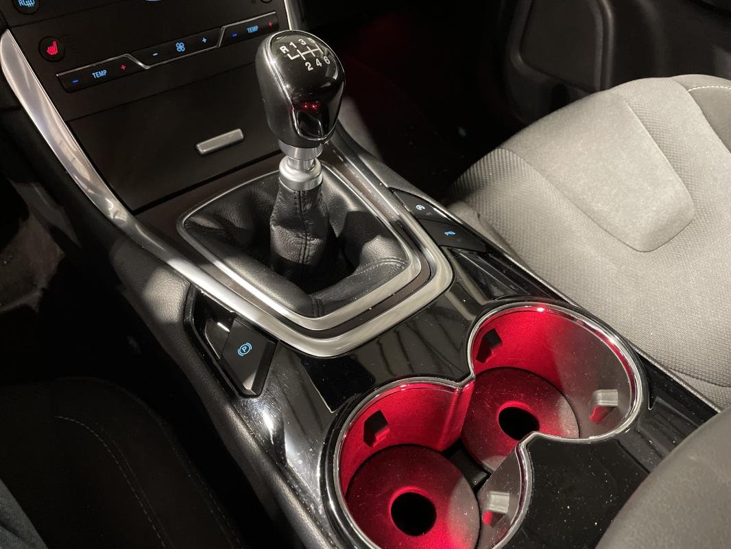 Ford S-Max - Photo 26
